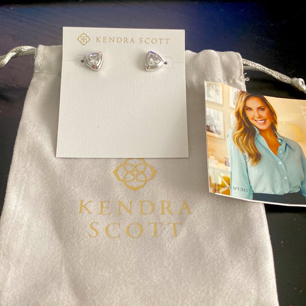 New Kendra Scott Arden Stud Earrings in White Crystal